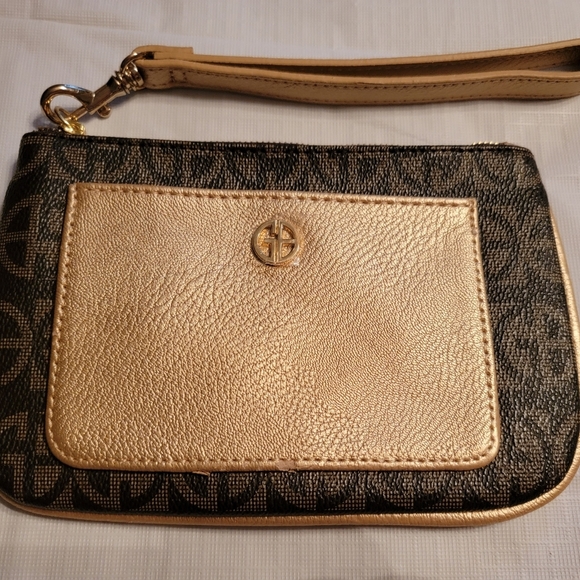 Giani Bernini Signature Logo Gold Brown Wristlet NWOT - Picture 3 of 9